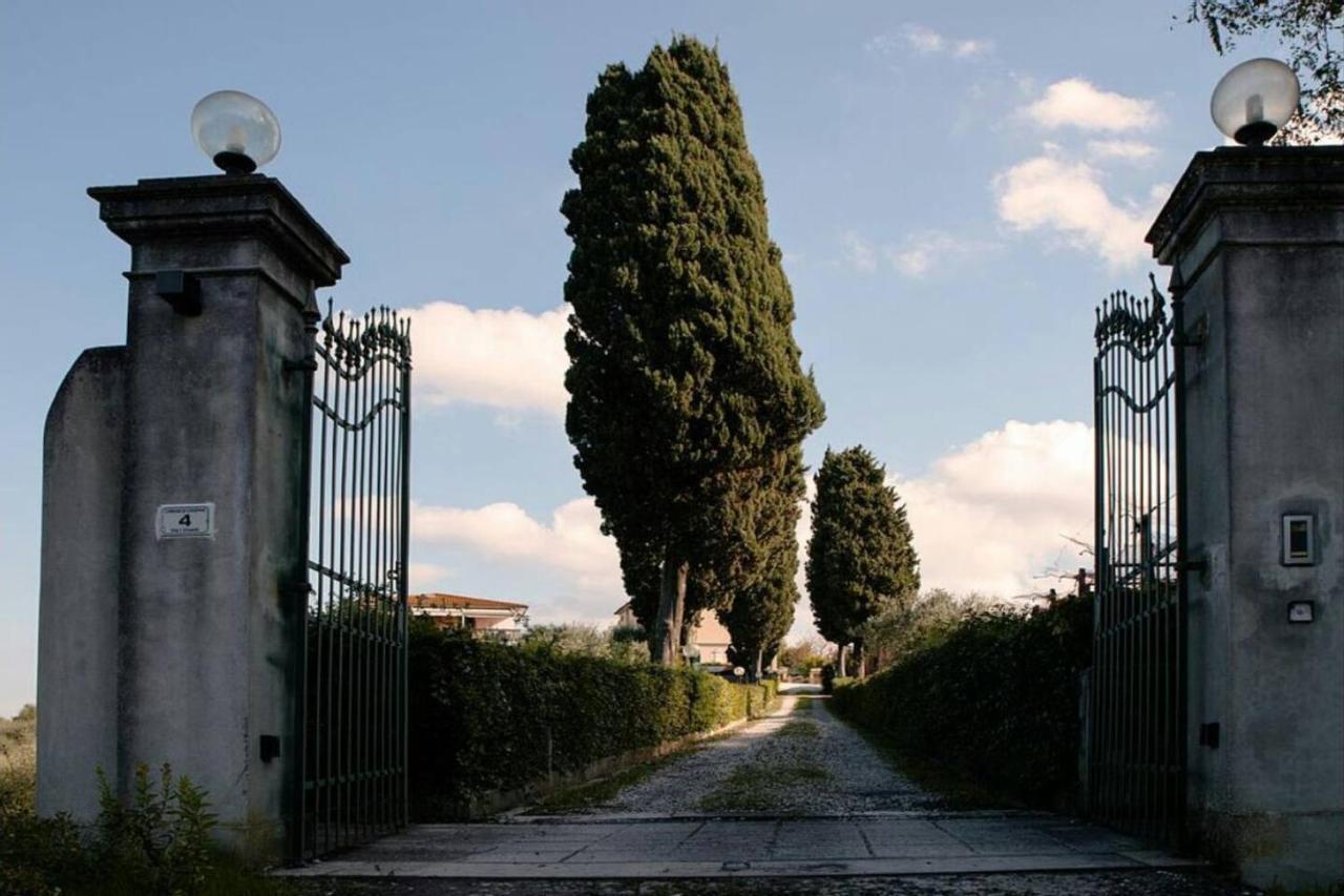 Affittacamere Porquier Crespina Exterior foto